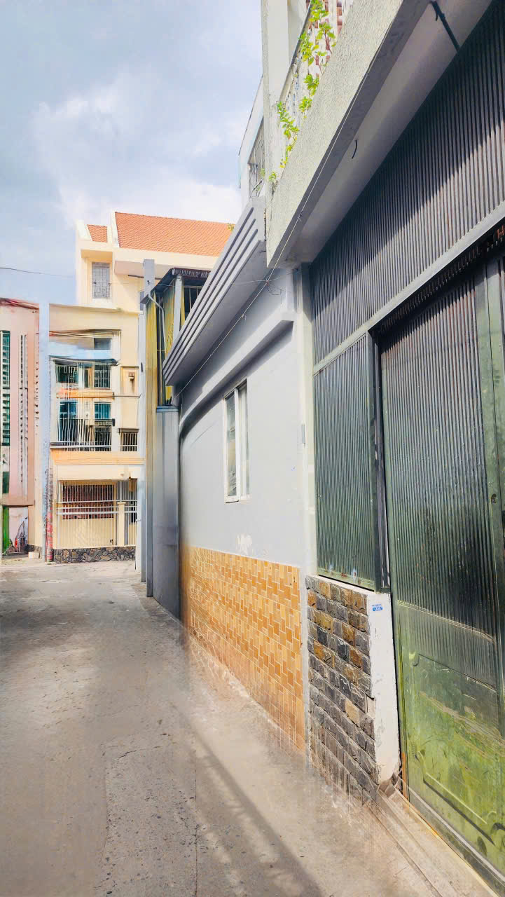 KHU VIP DÂN TRÍ - NHÀ 3 TẦNG SÂN THƯỢNG - ĐẤT THÁNH - GIÁ CHỈ 5.9 - Ảnh chính